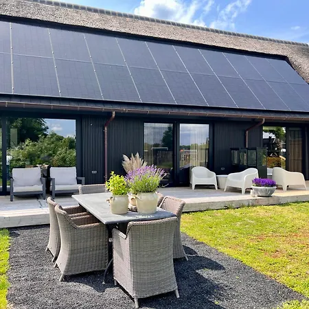 8 住宿加早餐酒店 4*