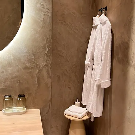 住宿加早餐酒店 8 4*